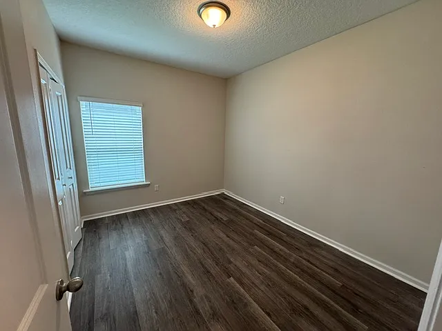 2849 Copperwood Ave — Photo 9