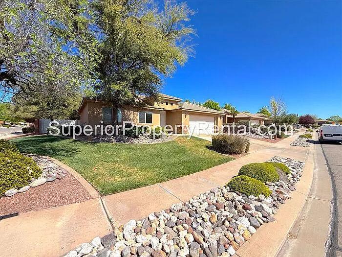 2196 W 1390 N — Photo 15