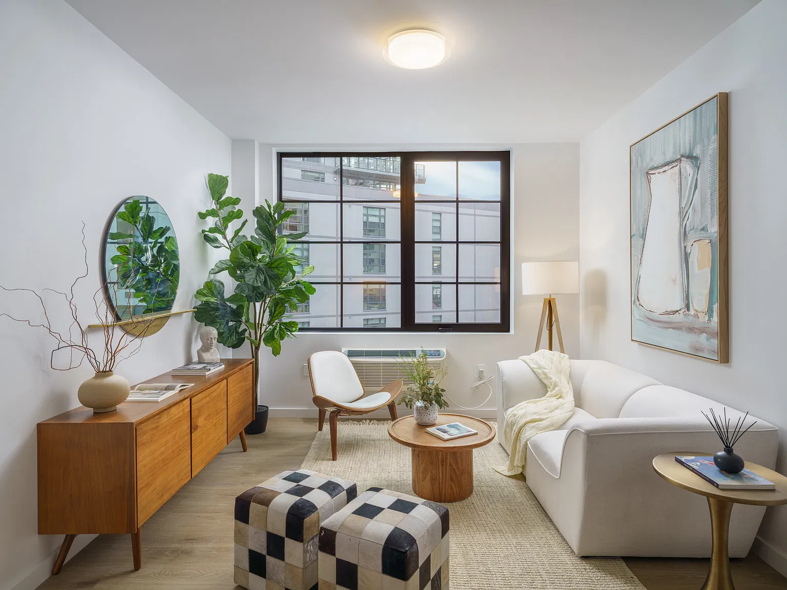 40 Bruckner Boulevard — Photo 1