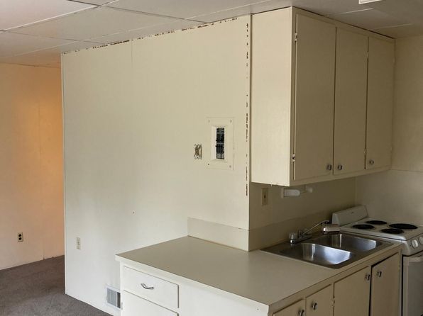213 Pearl St UNIT 2E