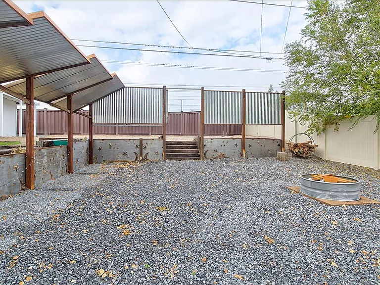 3314 S Meadowlark Dr — Photo 12