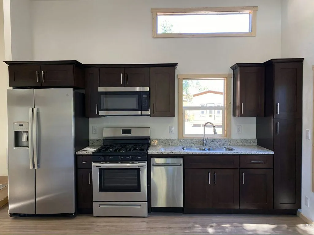 1 bed, 1.0 bath, 286 sqft, $1,395 — Photo 2