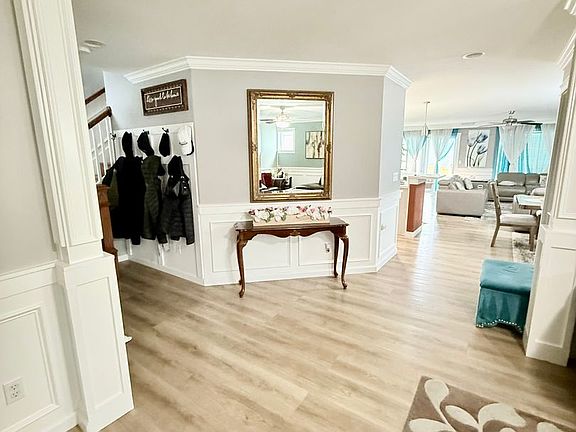 3rd image of 20894 Nordby Dr NW