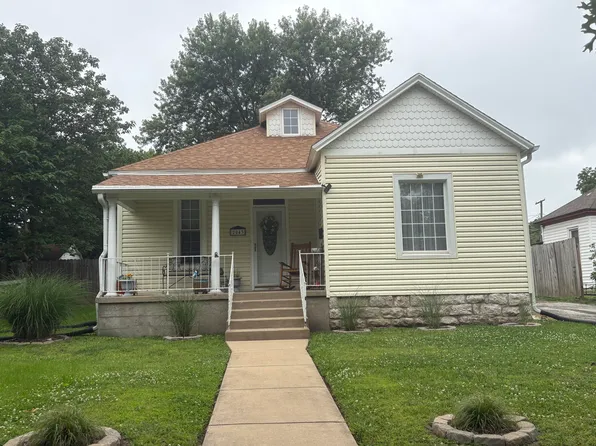 2043 N Jefferson Avenue, Springfield, MO 65803