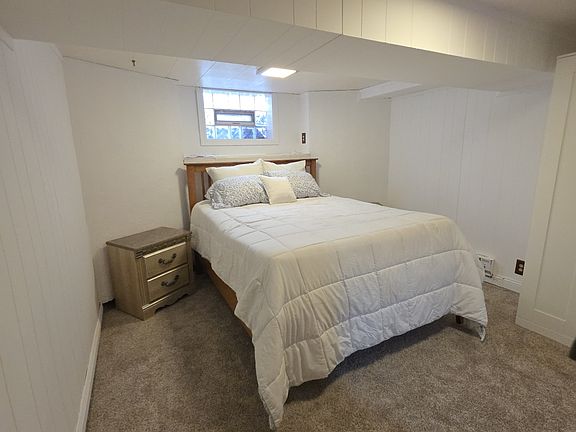 4th image of 1137 Park Ave