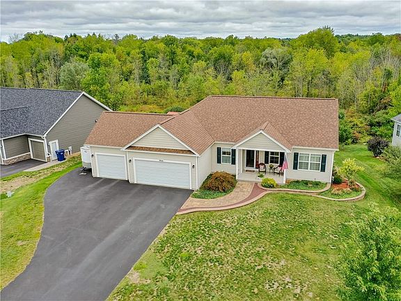 4th image of 3866 Teresa Dr