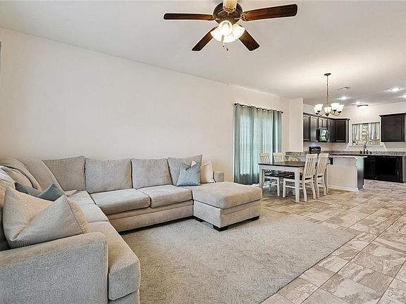 4th image of 48258 Labonte Ln