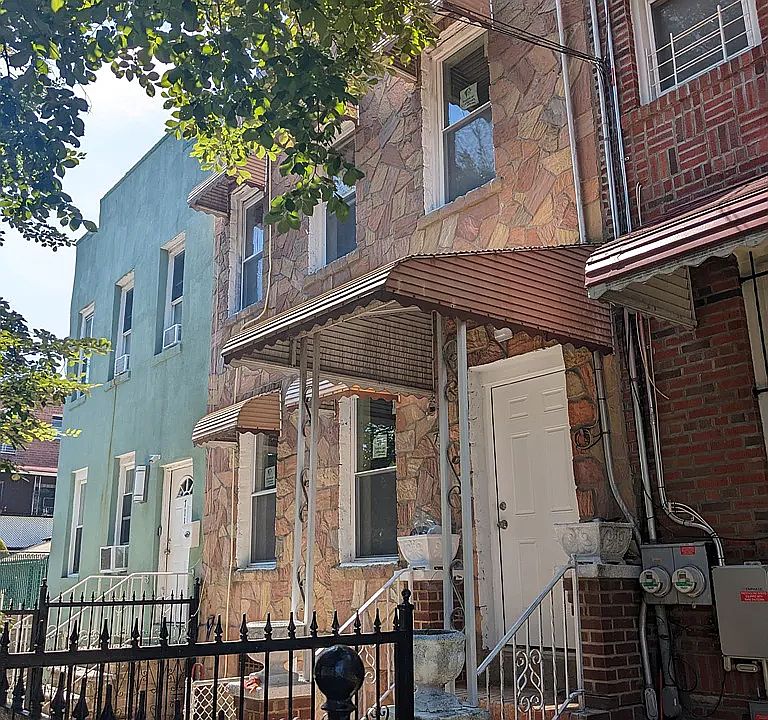 1st image of 713 Taylor Ave