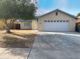 1233 Porter St, Ridgecrest, CA 93555