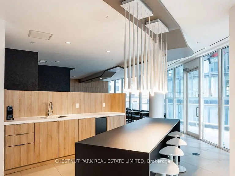 68 Shuter St #Townhouse 2 — Photo 11