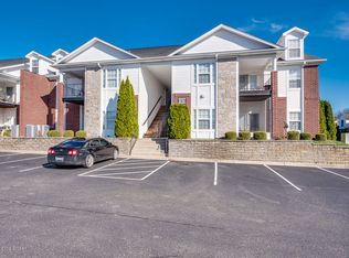9905 Club Springs Way UNIT 101, Louisville, KY 40291