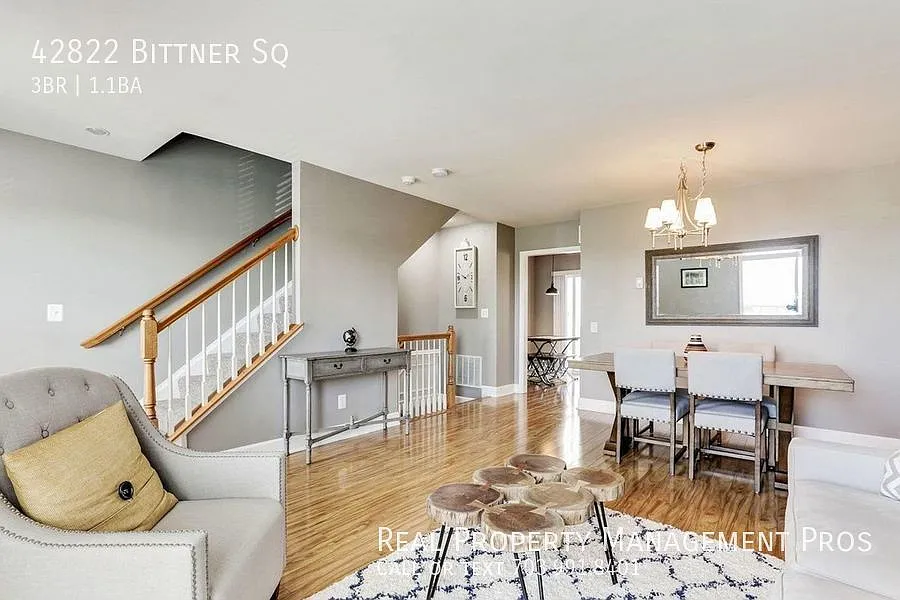 Building Photo - 42822 Bittner Sq