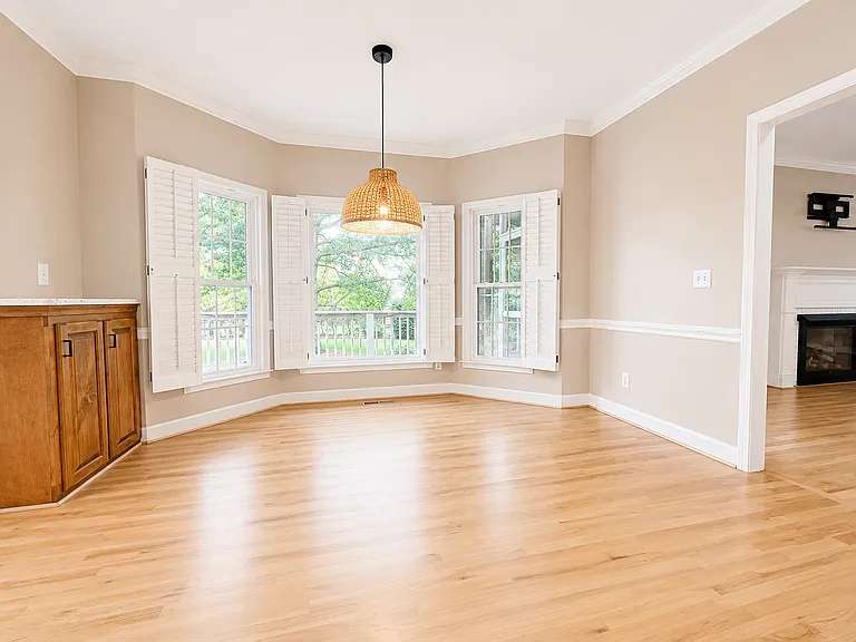 202 Mallowrose Ln — Photo 8