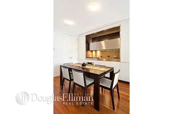 Rented by Douglas Elliman | media 16