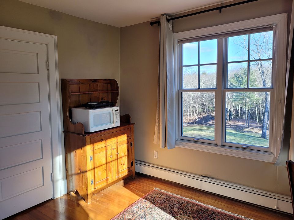 53 Bolton Rd Harvard MA Zillow