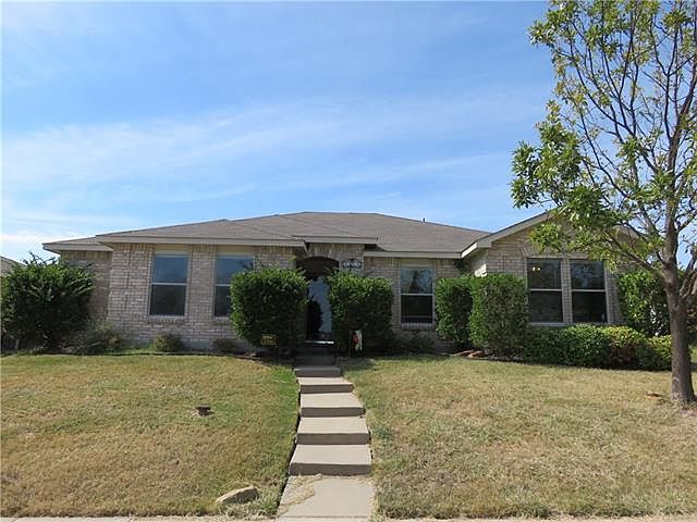 1st image of 2519 Barksdale Dr