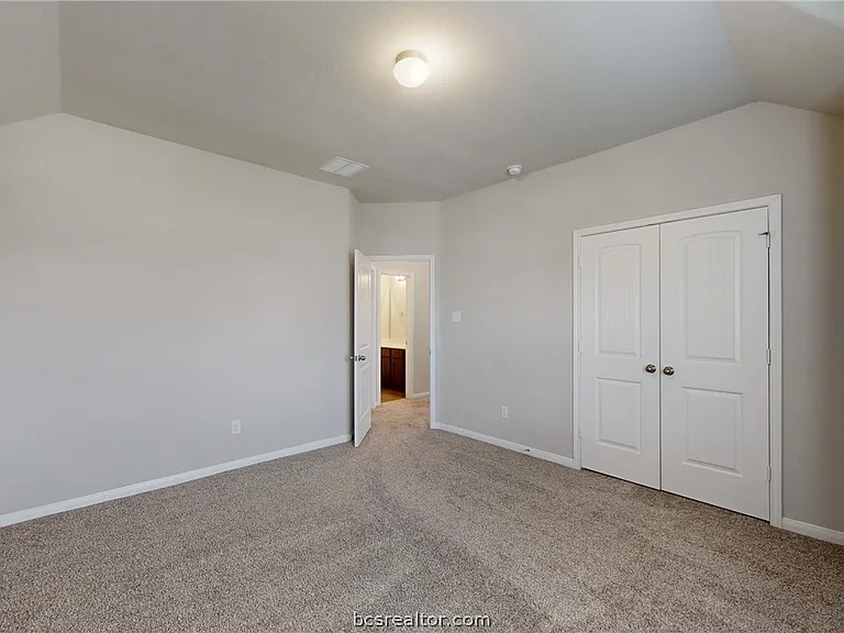5764 Paseo Pl — Photo 24