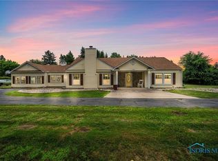 1036 Saint Andrews Rd, Toledo, OH 43607