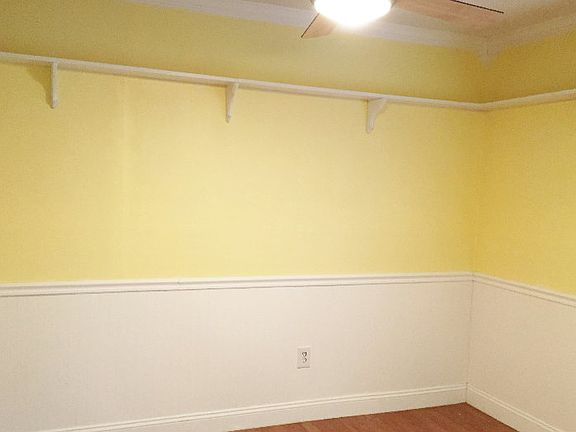 4th image of 249 SE McCray Ave