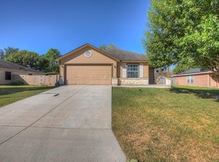 2042 Dragon Trl, New Braunfels, TX 78130