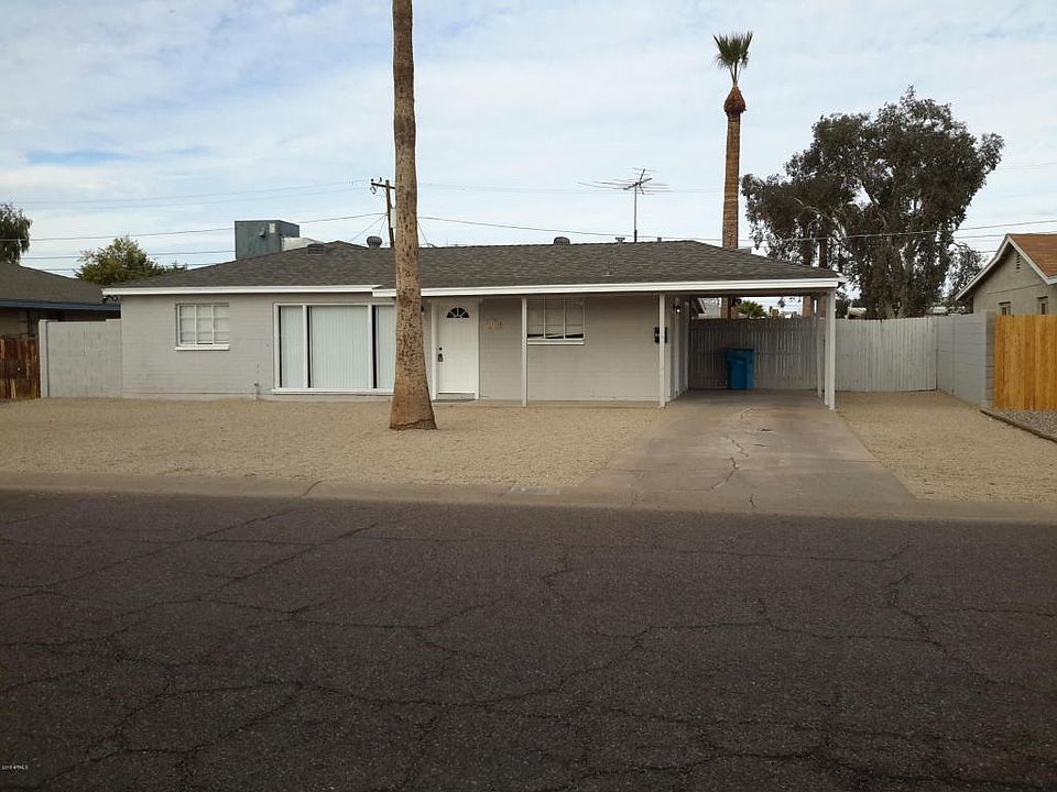 1st image of 2720 W Highland Ave