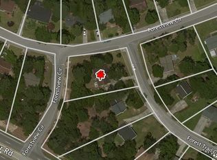 2 Forest Trail Ct, Columbia, SC 29212