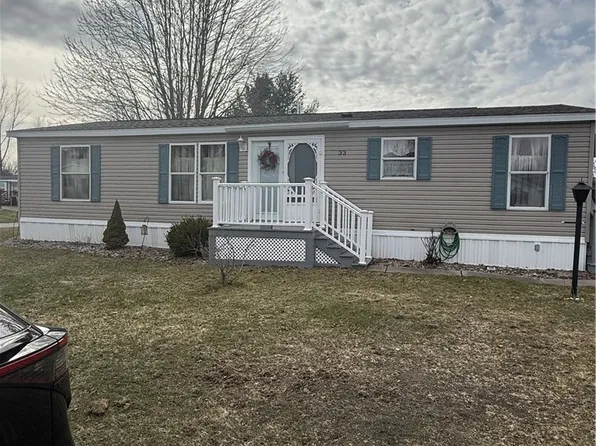 33 Norma Dr, Clinton, NY 13323