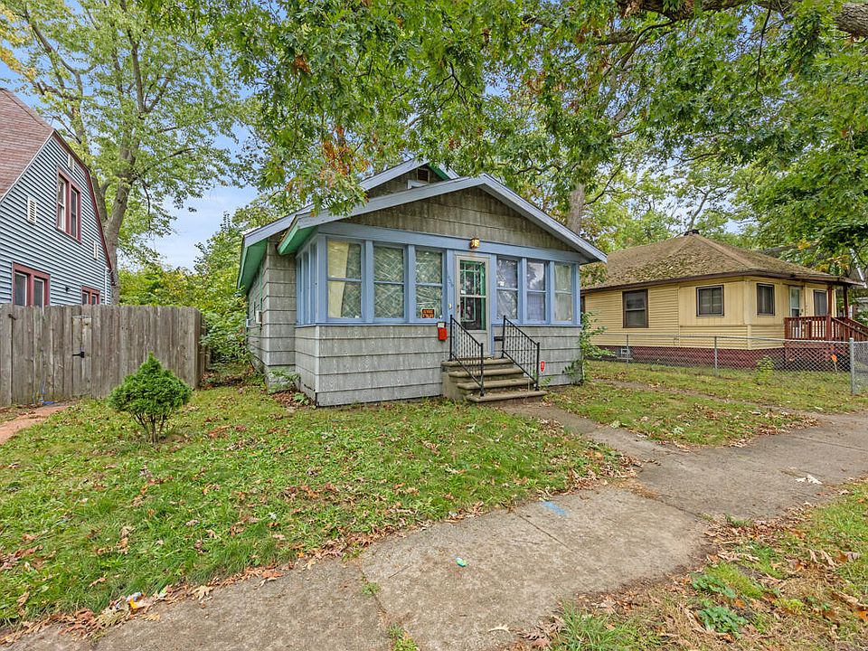 1636 Wood St, Muskegon, MI 49442 Zillow