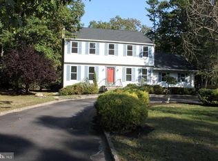 24 Burrs Mill Rd, Southampton, NJ 08088