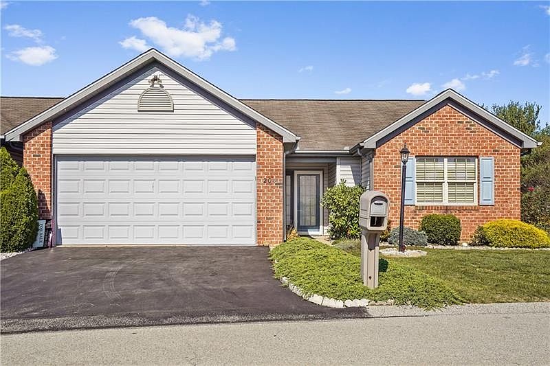 1st image of 204 Tralee Dr