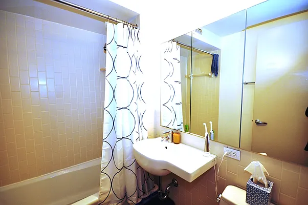 Rented by Corcoran | media 39