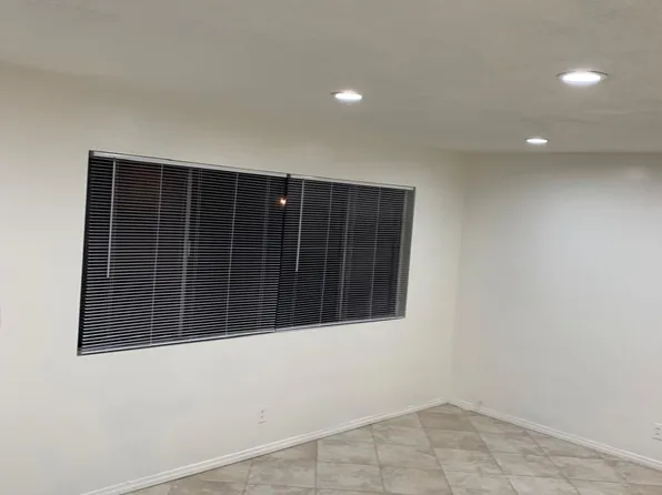 12737 Barlin Ave, Downey, CA 90242