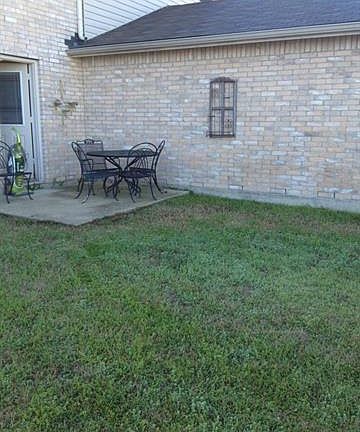 4th image of 2621 Pandale Dr