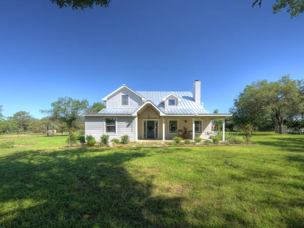 28035 Delafield Dr, New Braunfels, TX 78132