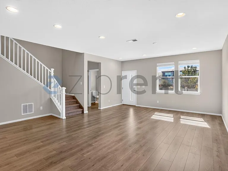 19029 E 64th Pl — Photo 7