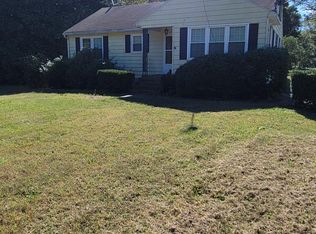 25241 Warrington Dr, Onancock, VA 23417