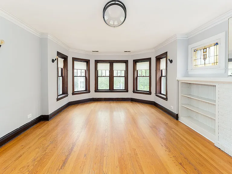 1836 W Byron St #1 — Photo 7