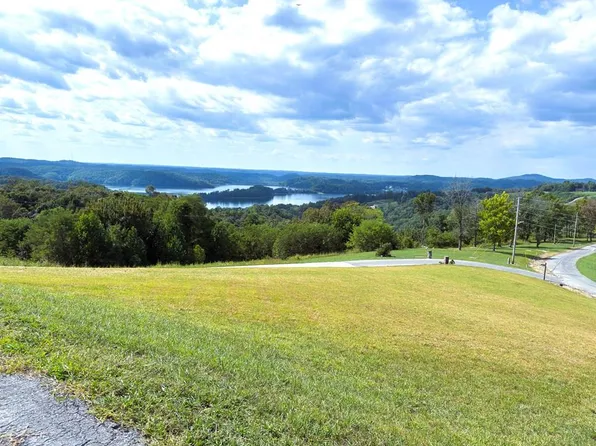 49&50C Mallard Ln, Hilham, TN 38568