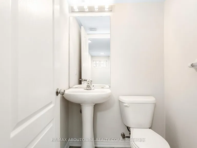 2441 Greenwich Dr #1 — Photo 29