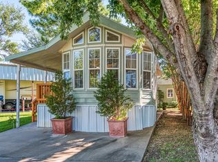 510 Brazos Harbor Cir, Granbury, TX 76048