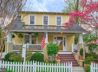 206 N Fillmore St, Arlington, VA 22201