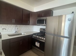 3018 E Cheltenham Pl #6, Chicago, IL 60649
