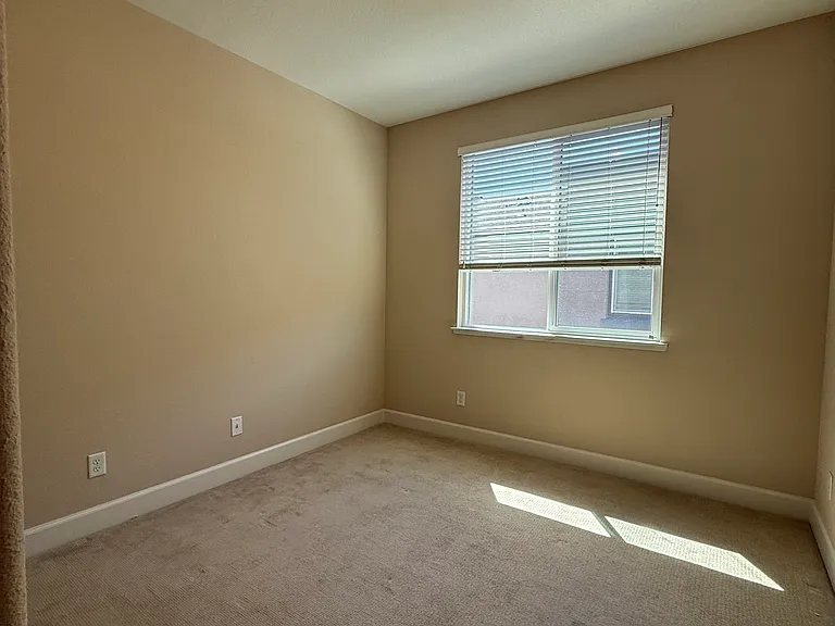 1639 Murasky Pl — Photo 30