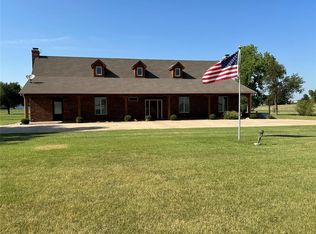 423 Arrowhead Rd NW, Piedmont, OK 73078