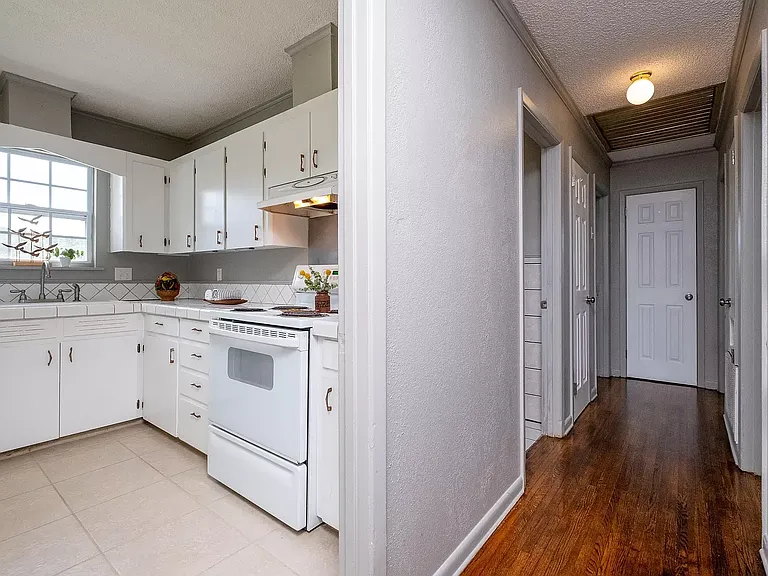41 Oakview Dr — Photo 25