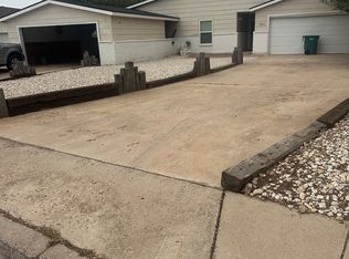 1510 W Calle Sur St APT A, Hobbs, NM 88240