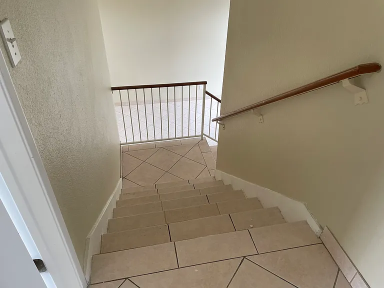2805 W Majestic Ave — Photo 10
