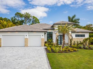 231 Legacy Ct, Naples, FL 34110