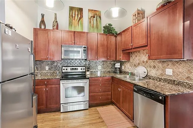 920 Poeyfarre St #248 — Photo 4