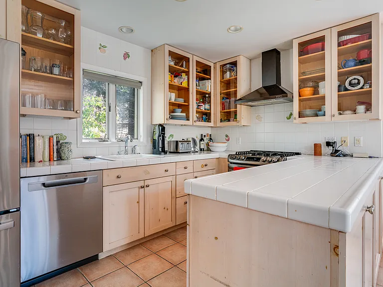 74 Mount Guardian Rd — Photo 6